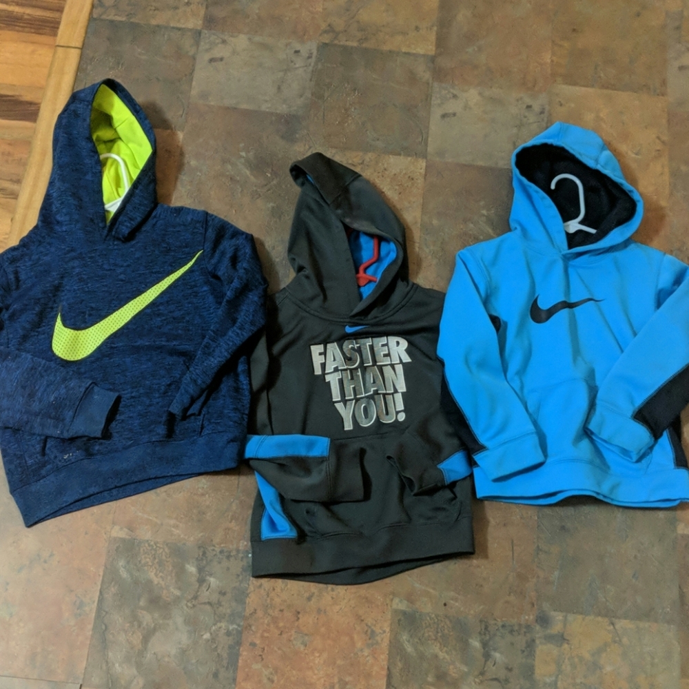 Boys Nike Dri-Fit Hoodies